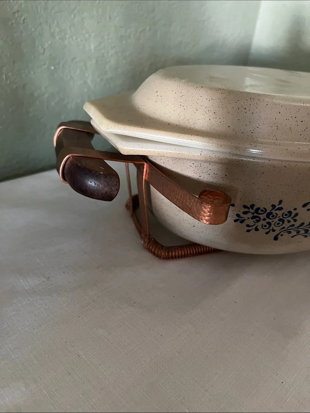 Vintage Pyrex Homestead Oval Covered Casserole Dish, 1976–1980 complete set